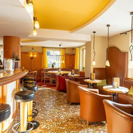 Der Schuetthof 3*
