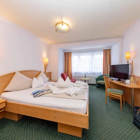 Der Schuetthof 3*