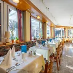 Der Schuetthof Готель