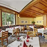 Der Schuetthof Готель 3*