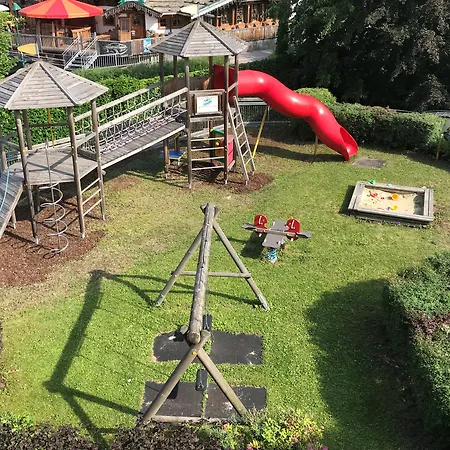 Der Schuetthof Szálloda 3*