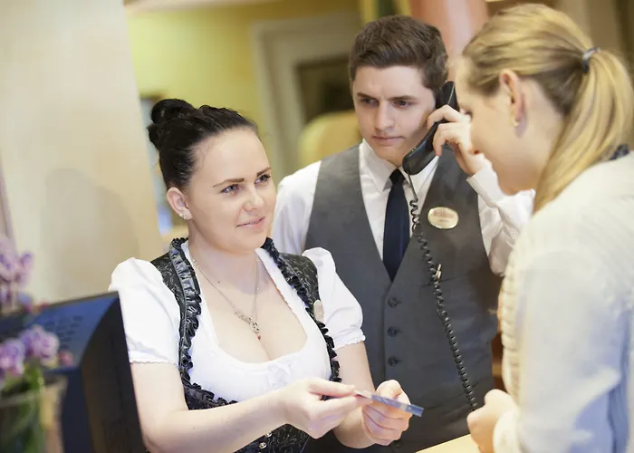 Готель Der Schuetthof 3*