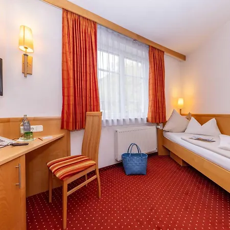 Ξενοδοχείο Der Schuetthof